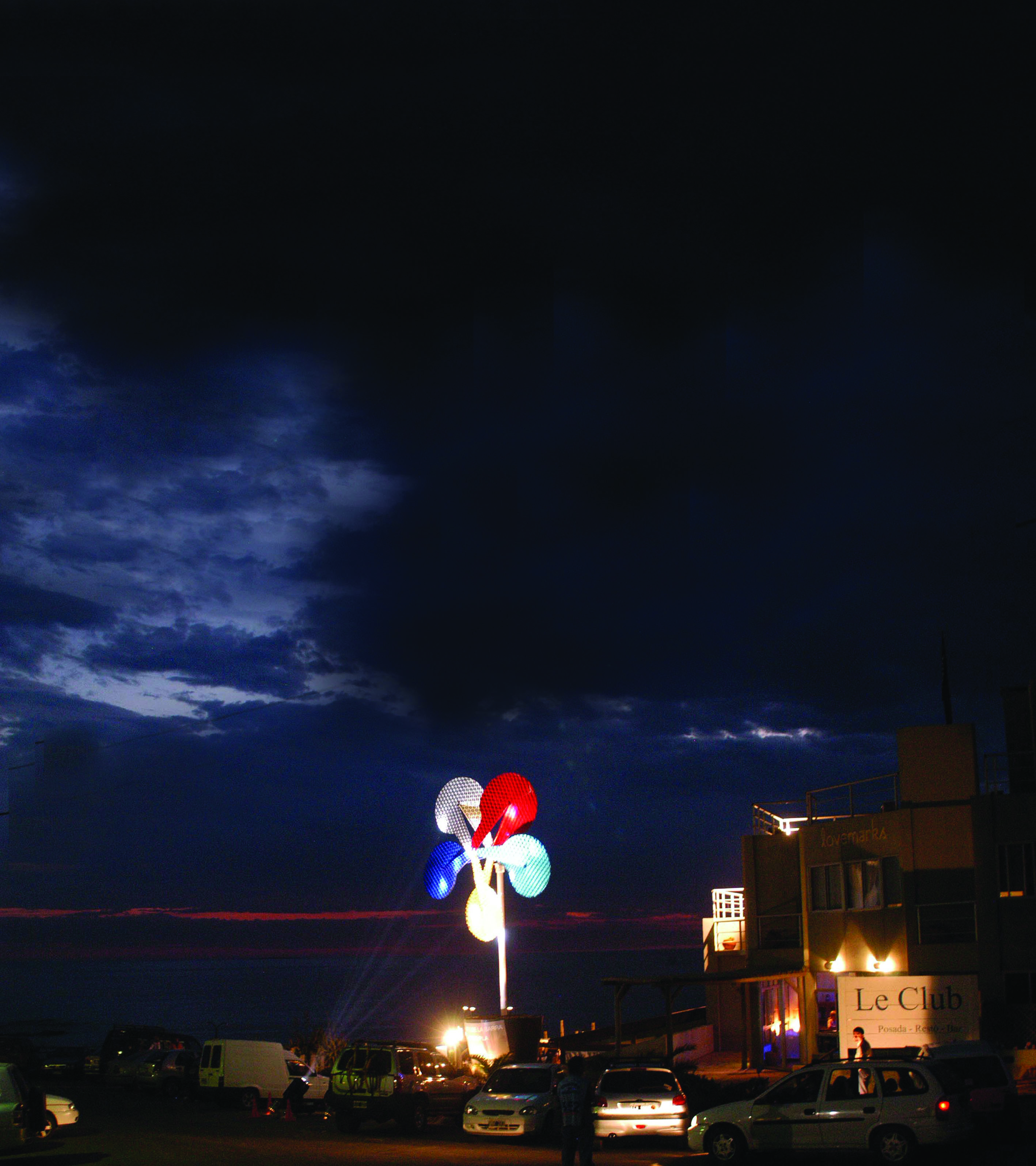 (55) Instalación El Molinito de la Barra. Le Club, Punta del Este, Uruguay, 2006.jpg